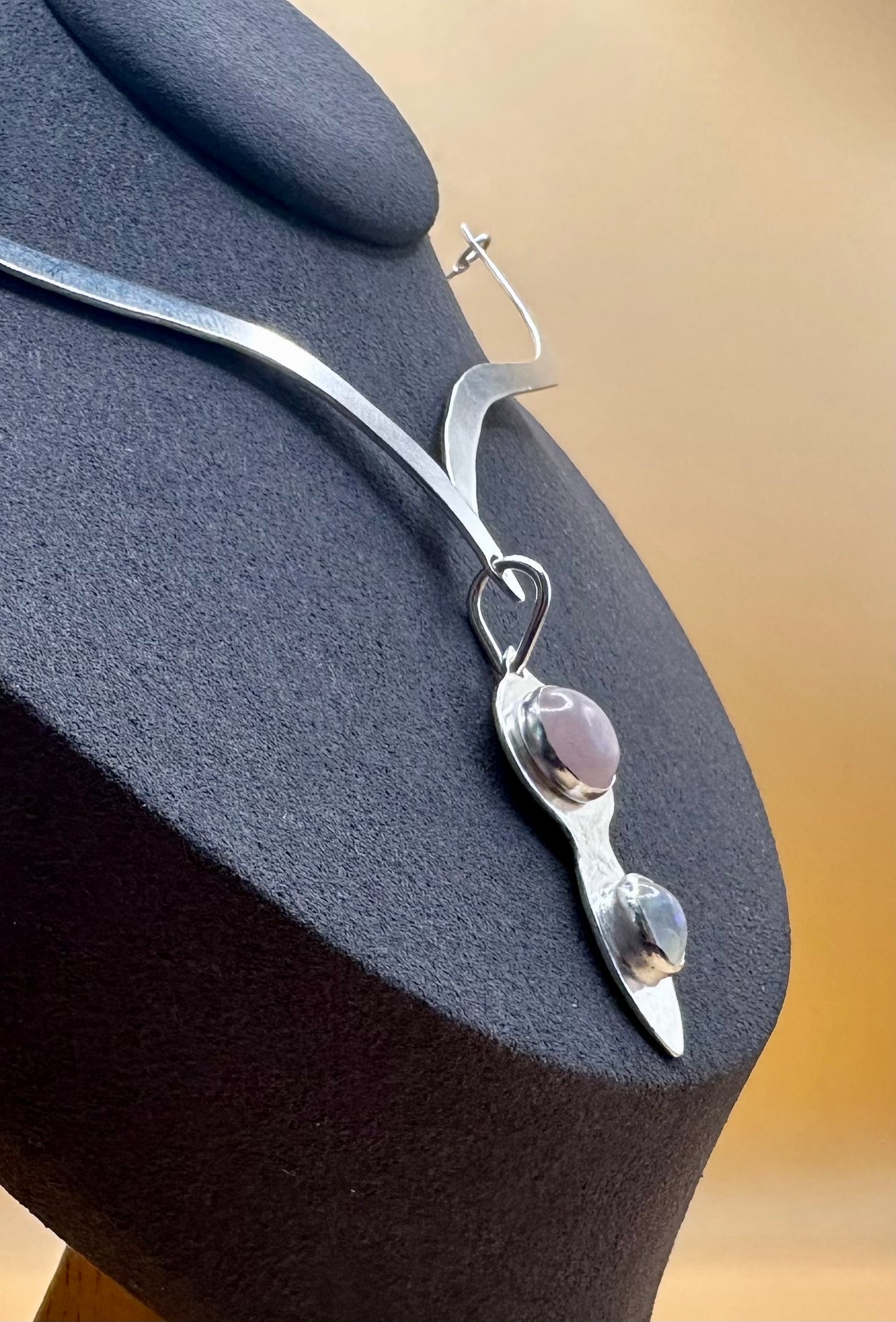 Wing necklace & earrings set