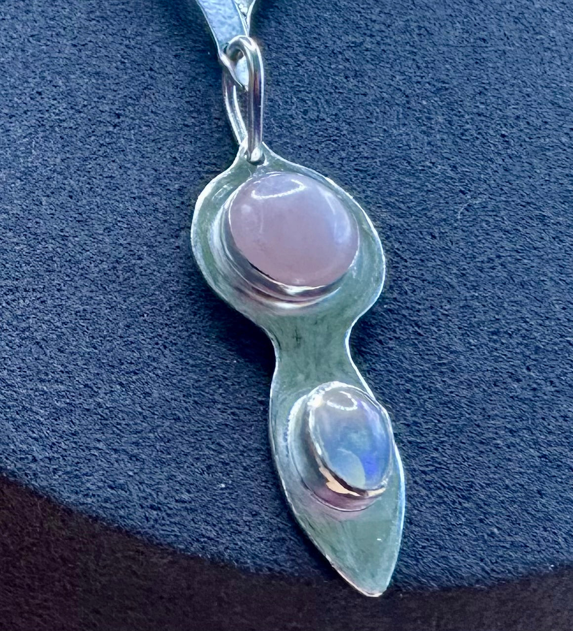 Wing necklace & earrings set