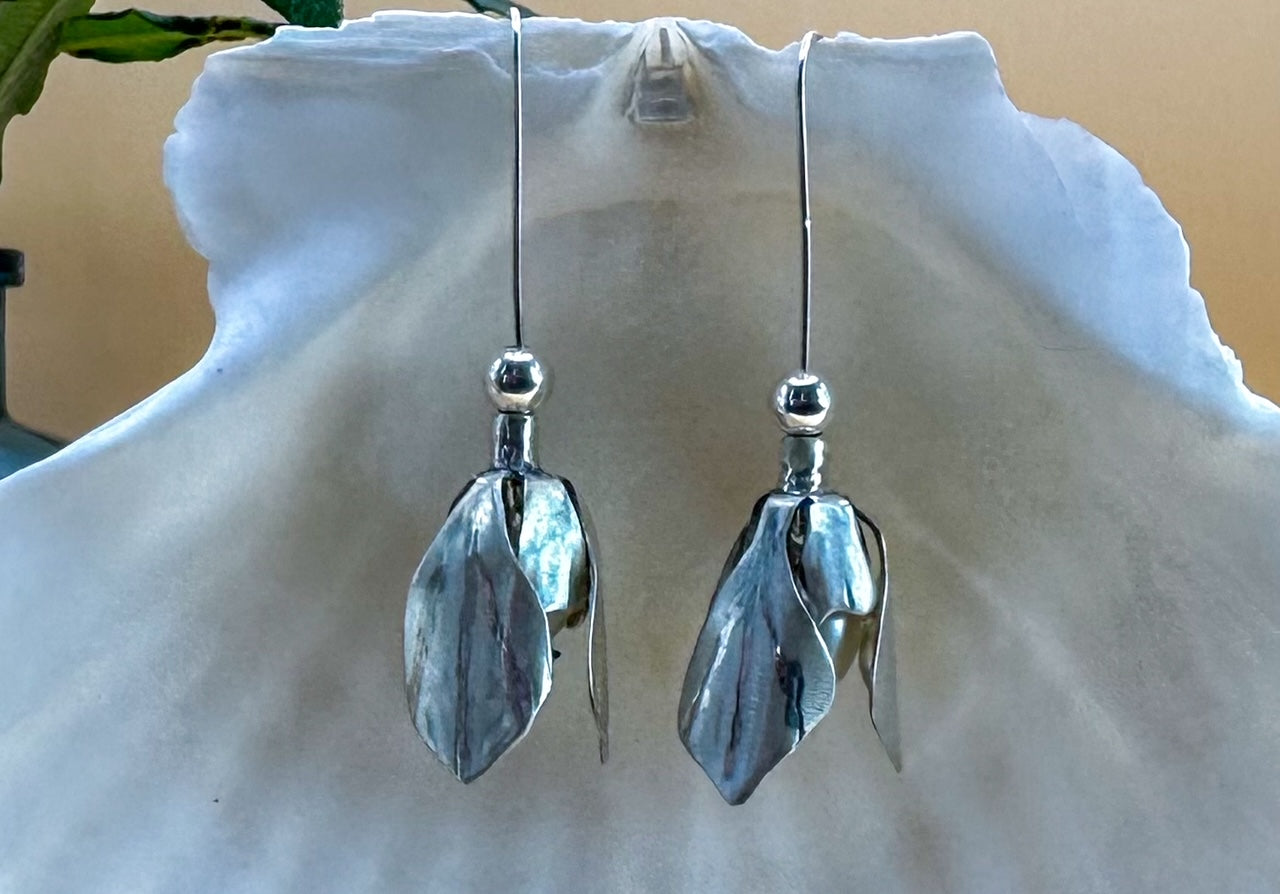 Snow Drop Pearl Earrings