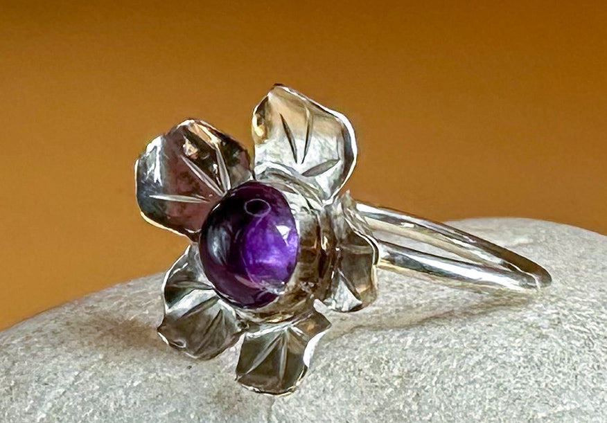 Amethyst Flower Ring