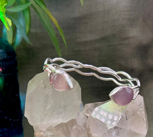 Lavander Chalcedony silver twist bangle
