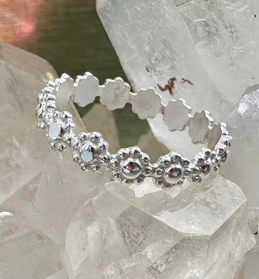 Silver Daisy Chain Ring