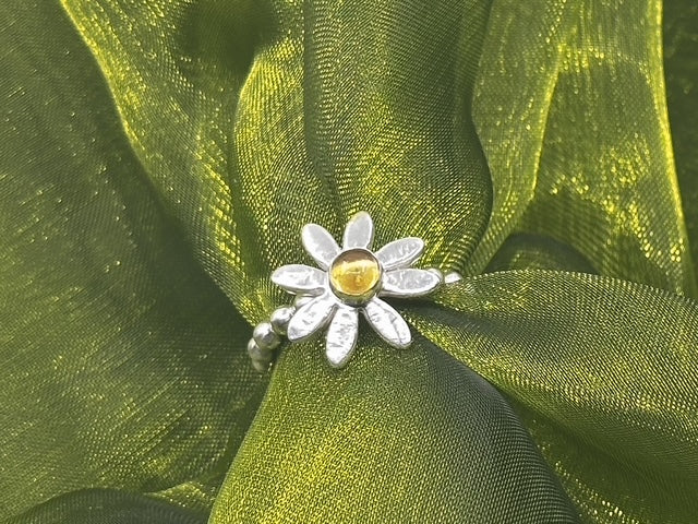 Daisy Gem Ring