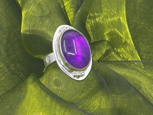 Chakra Amethyst ring