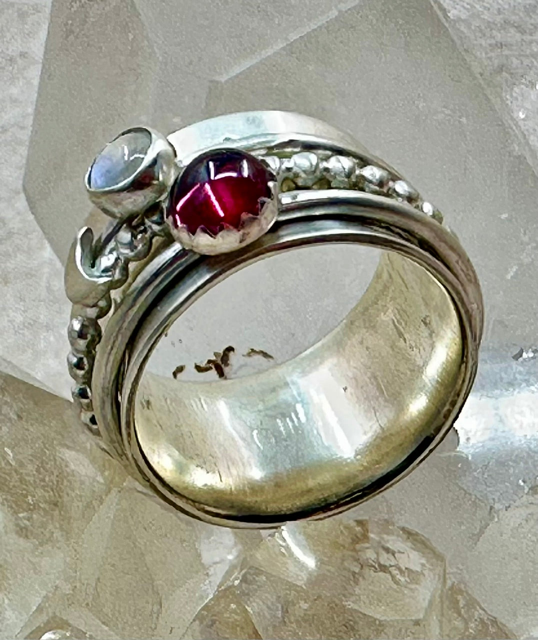 Triple Moon Spinner Ring