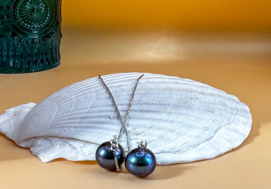 Peacock Pearl Ear Threaders