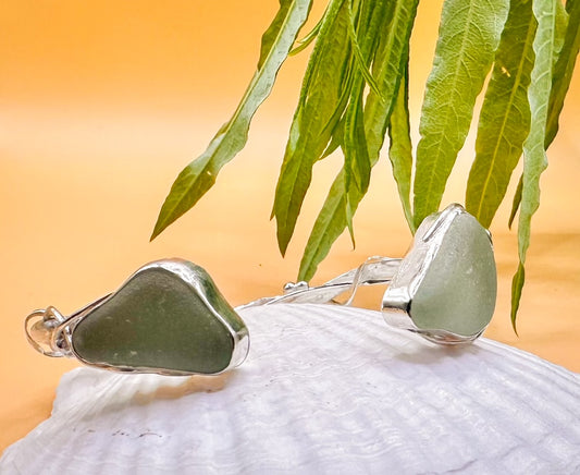 Sea Glass Kelp bangle