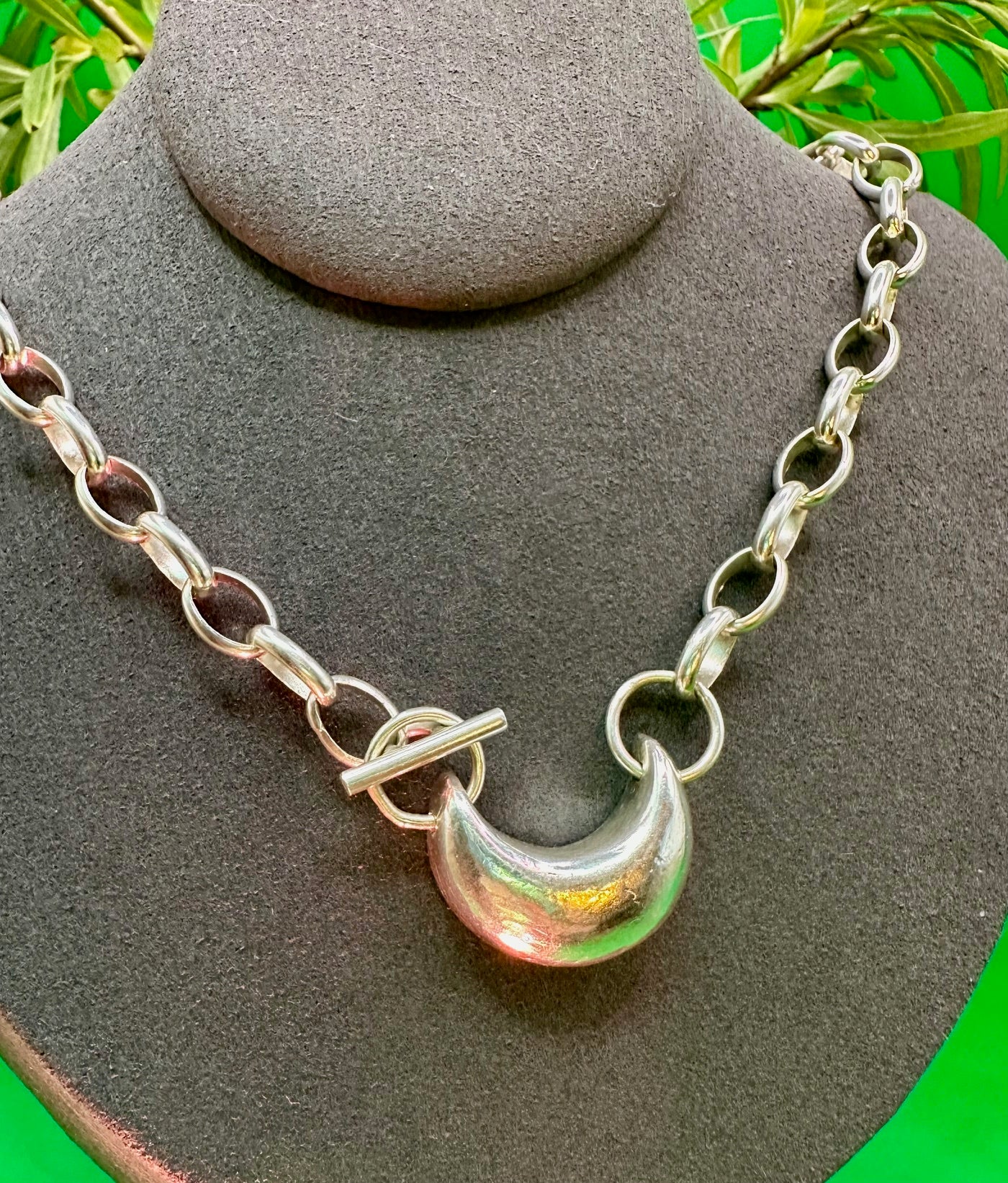 Cresent Moon Chunky Necklace