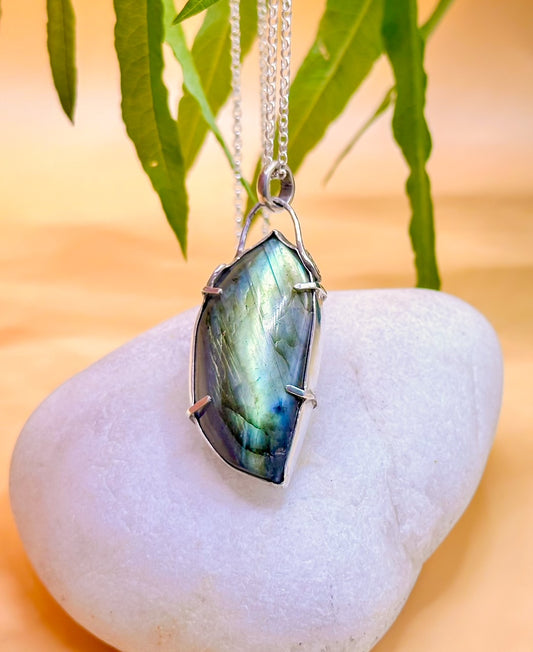 Labradorite Pendant